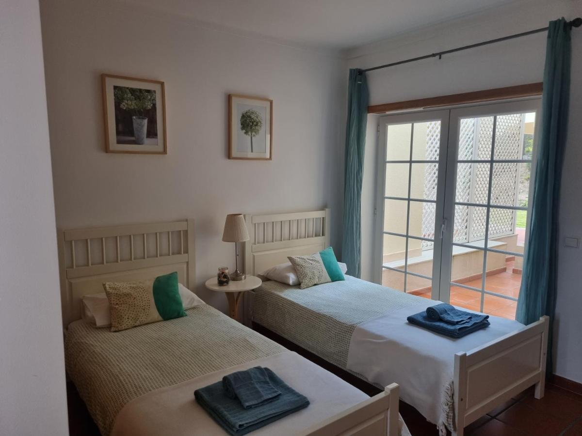 Praia D'El Rey - Townhouse Dom Duarte Amoreira  Extérieur photo
