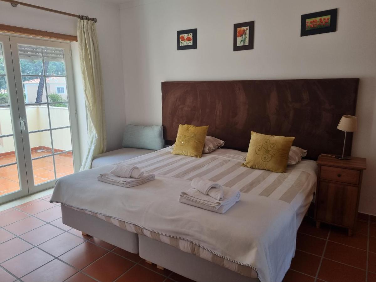Praia D'El Rey - Townhouse Dom Duarte Amoreira  Extérieur photo